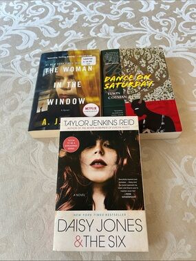 Book Bundle Paperbacks